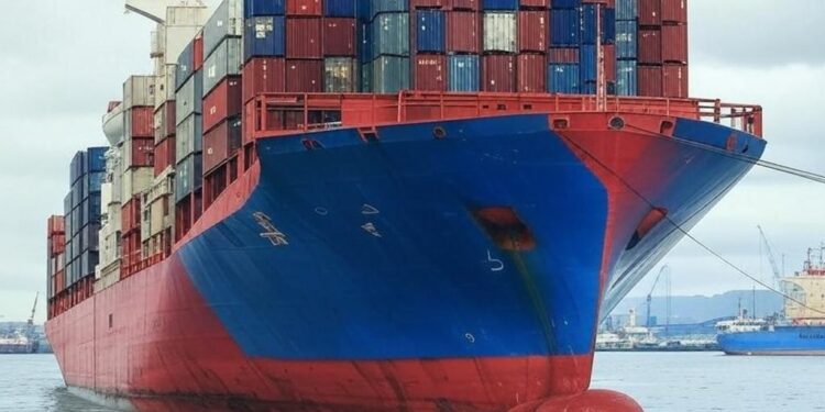 Droits de Douane : La Chine Réagit aux USA, Accord Possible ? - Viral Mag Tensions Chine USA  nouveaux droits de douane réactions vives et espoirs daccord Découvrez les enjeux économiques brûlants    Viral Mag