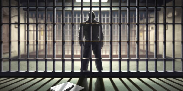 Un ex otage français accuse Nemmouche dêtre son geôlier jihadiste Dangereux en prison recrute t il encore  Découvrez ce procès choc   Viral Mag