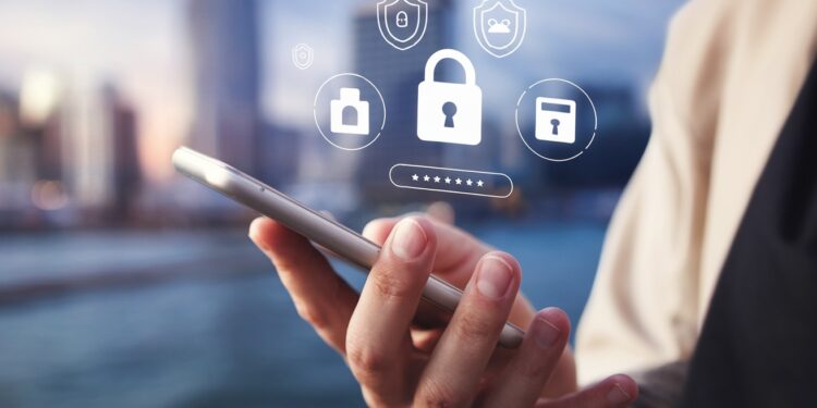 Mises à jour Smartphones : Essentielles Contre Cybermenaces - Viral Mag Découvrez pourquoi les mises à jour de vos smartphones et ordinateurs sont indispensables pour vous protéger des cyberattaques Nos conseils dexperts Viral Mag