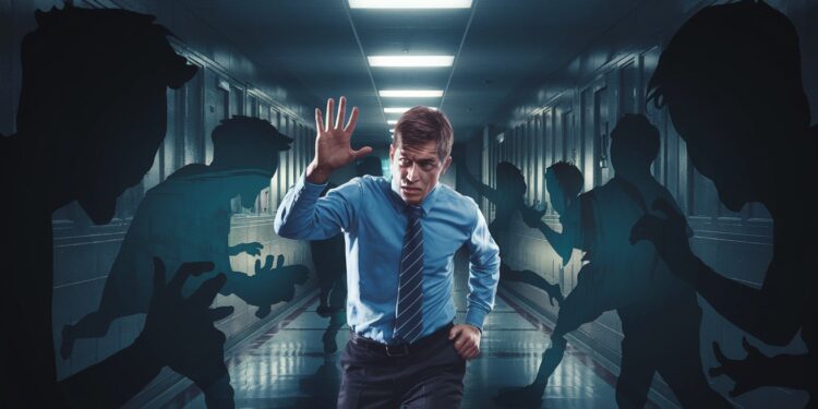 Professeure menacée de mort : le fléau des violences scolaires - Viral Mag Catherine Gueremy professeure de français a été menacée de mort par un élève Son témoignage révèle lampleur inquiétante des violences en milieu scolaire Viral Mag