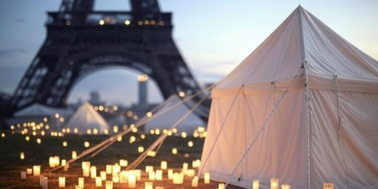 Rassemblement à Paris : Hommage aux Otages Tués par le Hamas - Viral Mag À Paris des centaines rendent hommage aux otages assassinés par le Hamas Émotion colère et espoir  découvrez lhistoire poignante de ce drame   Viral Mag