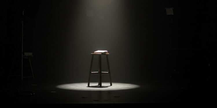 Christine Angot : Retour Acide sur On n’est pas Couché - Viral Mag Christine Angot se confie sans filtre sur ses années dans On nest pas Couché Frustrations révélations plongez dans son récit choc Viral Mag