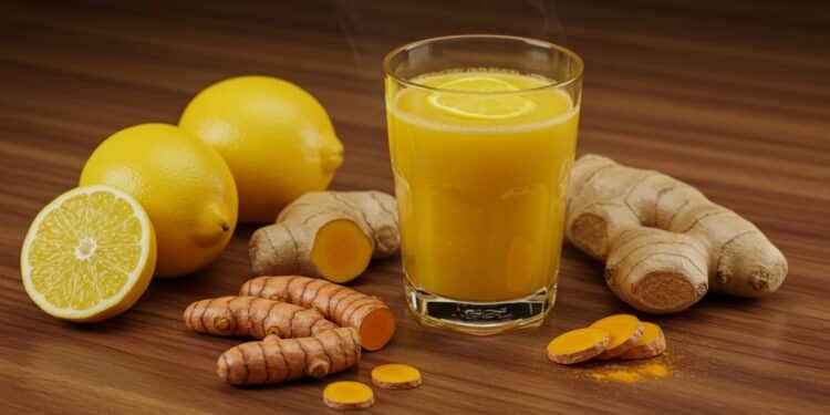 21032025   Quand je sens un rhume arriver je sors mon shot citron gingembre curcuma du congélo Riche en vitamine C et anti inflammatoire il me remet sur pied La recette    Viral Mag