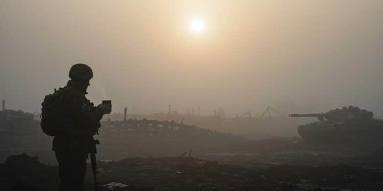 Trêve Ukraine-Russie : Espoir ou Piège Stratégique ? - Viral Mag Une trêve de 30 jours entre Kiev et Moscou est proposée Mais près du front les soldats ukrainiens craignent un piège Découvrez pourquoi    Viral Mag