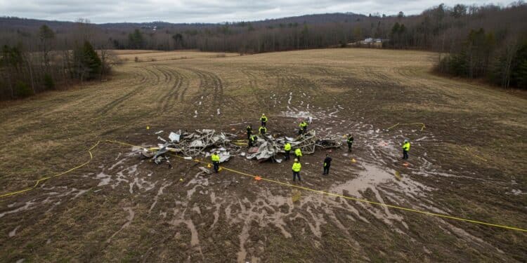 Crash dun avion à New York tuant six personnes dont une star du football Enquête en cours sur les causes Découvrez les détails émouvants   Viral Mag