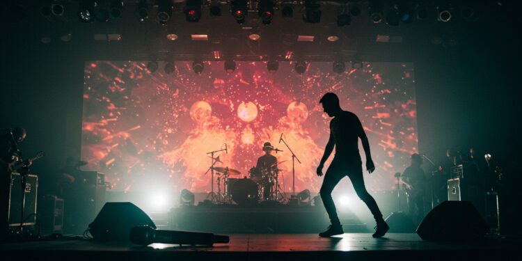 Emma de la Star Academy blessée en plein concert  Entorse repos forcé  la tournée 2025 est elle menacée  Découvrez les détails choc   Viral Mag