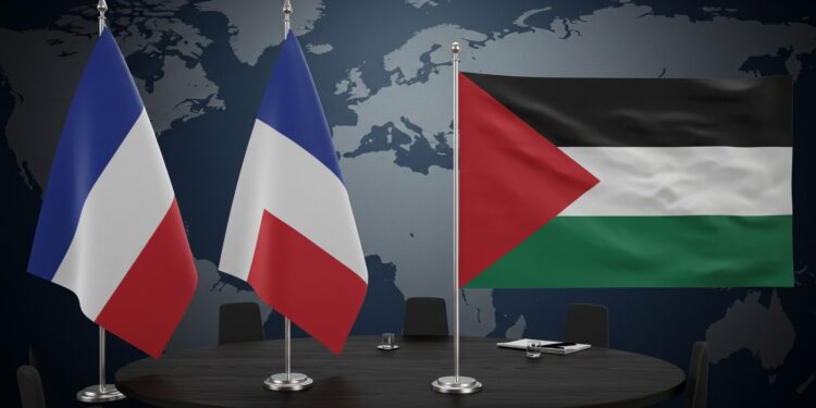 État Palestinien : L’Évolution de la France - Viral Mag Comment la France a t elle changé sa position sur lÉtat palestinien de De Gaulle à Macron  Découvrez cette évolution diplomatique majeure   Viral Mag