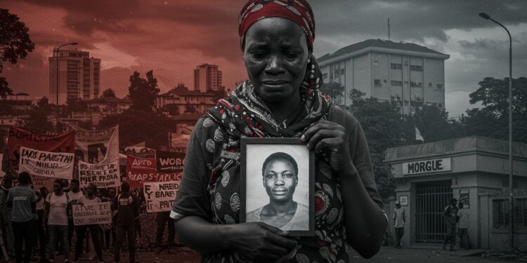 Kenya : Le Cri des Familles pour la Justice - Viral Mag Violences au Kenya des familles pleurent leurs proches tués lors de manifestations Découvrez leurs appels à la justice face à la répression Viral Mag