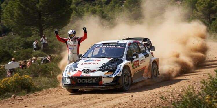 Sébastien Ogier Triomphe en Sardaigne - Viral Mag Sébastien Ogier remporte le Rallye de Sardaigne 2025 consolidant sa légende en WRC Découvrez son exploit et lascension de Toyota    Viral Mag