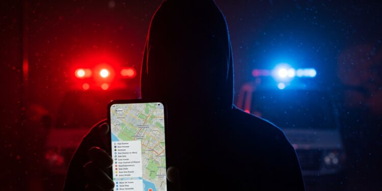 Adolescent Radicalisé : Une Menace Terroriste Déjouée - Viral Mag Un adolescent de 17 ans arrêté dans la Sarthe pour un projet dattentat visant des écoles Découvrez les détails de cette opération antiterroriste Viral Mag