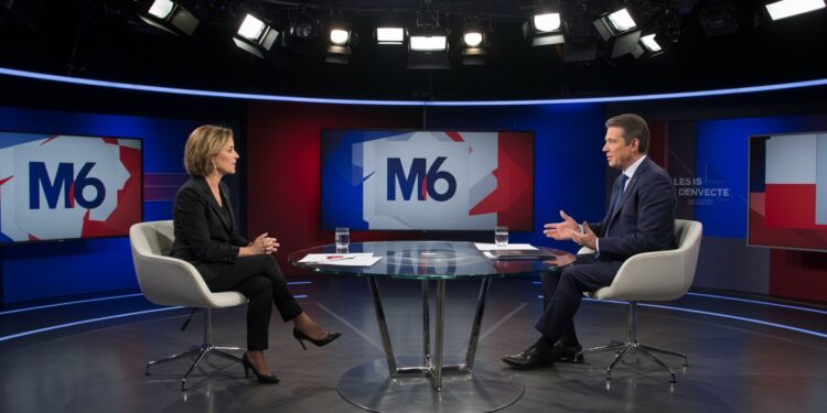 Le 20 20 : Invité Star De Villepin Chez Lapix Sur M6 - Viral Mag Découvrez qui est linvité dAnne Sophie Lapix dans Le 20 20 sur M6 ce 14 septembre 2025 Un entretien politique explosif avec Dominique de Villepin sur lactualité brûlante   Viral Mag