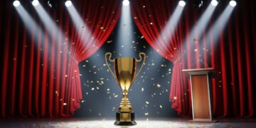 Le conflit meurtrier au Soudan a poussé plus dun million de personnes à fuir vers le Soudan du Sud voisin mettant à rude épreuve les ressources de ce pays fragilisé LONU tire la sonnette dalarme face à cette crise humanitaire de grande ampleur   Viral Mag