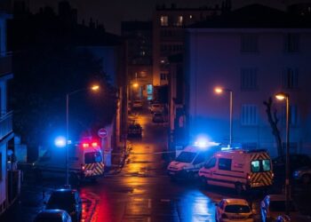 Kamala Harris : La Course à la Présidence Américaine Démarre ! - Viral Mag Kamala Harris annonce sa candidature à la présidentielle de 2024 après le retrait de Joe Biden Une bataille électorale passionnante sannonce Viral Mag