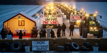 La CGT tire la sonnette dalarme  des centaines de plans de licenciements menacent jusquà 200 000 emplois en France Décryptage dune situation critique   Viral Mag