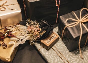 Le Fléau Alarmant des Voitures à Contresens sur Autoroute - Viral Mag Décryptage du phénomène inquiétant des voitures à contresens sur autoroute Un véritable cauchemar pour les conducteurs qui se produit quotidiennement Viral Mag