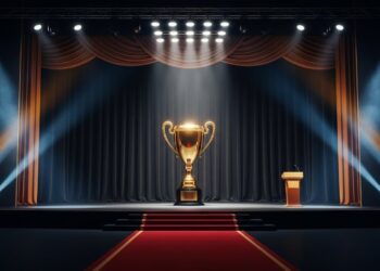 Laura Felpin Brille Dans L’Amour, C’est Surcoté - Viral Mag Laura Felpin et Hakim Jemili dans une comédie hilarante et touchante Découvrez LAmour cest surcoté un film qui secoue les codes de lamour Viral Mag