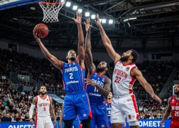 Sexisme à la Télé : Le Témoignage Bouleversant d’Ophélie Winter - Viral Mag Ophélie Winter évoque le sexisme subi en 1993 à la télévision Un récit poignant sur son image et sa carrière Découvrez son témoignage émouvant Viral Mag