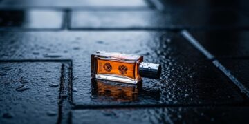 La demande de Bitcoin explose mais loffre sépuise Qui est à lorigine de cette pénurie  Découvrez les acteurs et impacts de ce bouleversement   Viral Mag