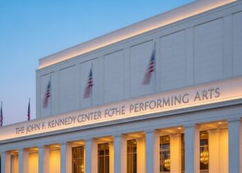 France-Ukraine : Une Alliance pour Produire des Drones - Viral Mag La France sassocie à lUkraine pour produire des drones un partenariat stratégique pour renforcer les armées et combler le retard technologique Viral Mag