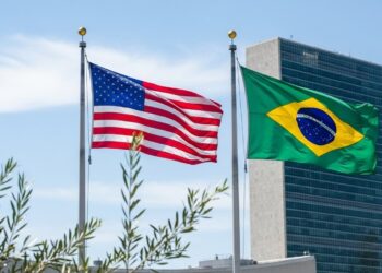 Trump Révoque une Règle sur les Droits Humains et les Armes - Viral Mag Trump annule une directive clé sur les droits humains dans les ventes darmes Quelles conséquences pour les alliés des USA Découvrez vite Viral Mag