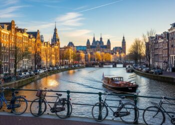 Découvrez les coulisses dIci Tout Commence avec Vanille Lehmann linterprète dAnouk et les secrets de son rôle de professeure solaire et audacieuse   Viral Mag
