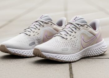 Venise 2025 : La Mostra Face À Gaza - Viral Mag La Mostra de Venise 2025 souvre sous tension avec des manifestations pour Gaza et un film poignant Découvrez limpact du conflit sur le festival Viral Mag