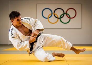 Le Bénéfice Net de H&M Bondit Malgré un Mois de Juin Morose - Viral Mag Découvrez comment HM a réussi à dégager un bénéfice net en hausse de 52 au 2ème trimestre grâce à une gestion serrée des coûts malgré un mois de juin difficile Plongez dans les détails de cette performance remarquable Viral Mag