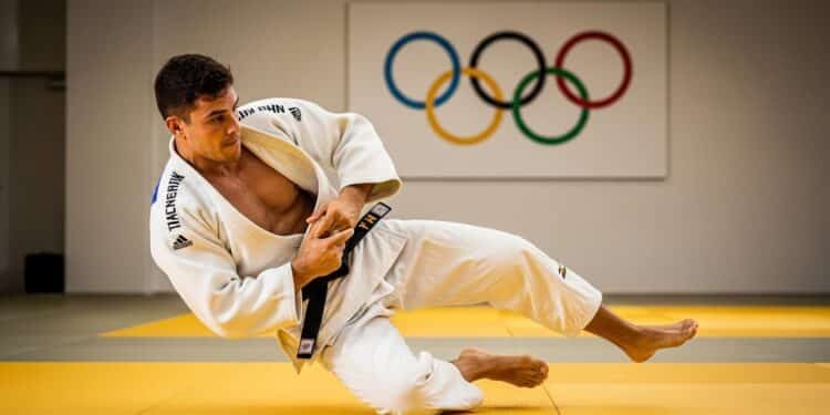 Clarisse Agbegnenou Enceinte : Son Secret Pour Rester Au Top - Viral Mag Découvrez pourquoi Clarisse Agbegnenou enceinte de son deuxième enfant refuse darrêter lentraînement La championne olympique explique comment le sport laide à éviter les douleurs et à préparer son retour Viral Mag