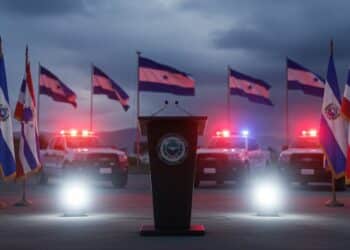 Le 3 décembre 2025 Zette commet limpensable aux 12 coups de midi  elle félicite  Emilien  au lieu de Cyprien  Retour sur ce moment culte qui a fait sourire tout le monde   Viral Mag