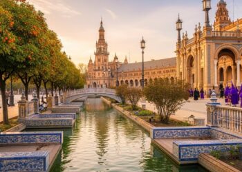 Malgré un manque de subventions la Gardienne des Ténèbres nouvelle attraction du Hellfest 2024 est prête à enflammer Clisson Découvrez comment cette imposante création a surmonté les obstacles   Viral Mag