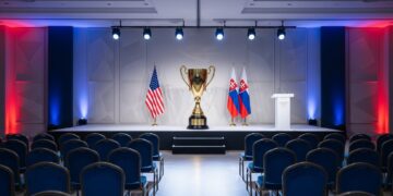 Bitcoin Explose : IA et Memecoins en Folie - Viral Mag Bitcoin dépasse 87 000 $ booste IA et memecoins Découvrez les impacts sur le marché crypto et les perspectives économiques Lisez maintenant Viral Mag