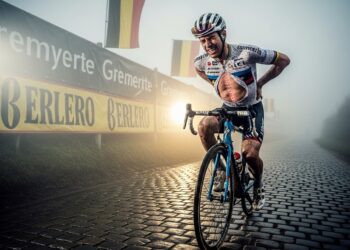 La Russie prépare des sanctions et amendes pour les opérations crypto non régulées alors que les fraudes explosent et les comptes sont gelés Vers une régulation stricte en 2026    Viral Mag