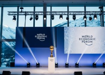 Le patron du Forum économique mondial Børge Brende démissionne suite à une enquête sur ses liens avec Jeffrey Epstein Découvrez les détails de cette affaire qui secoue lélite mondiale   Viral Mag