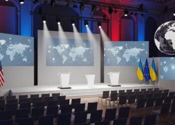 Lucie Bernardoni professeure emblématique de la Star Academy est visée par de graves accusations de violences volontaires portées par le père de sa fille Découvrez sa défense ferme et les éléments de laffaire qui secouent le monde de la télévision   Viral Mag