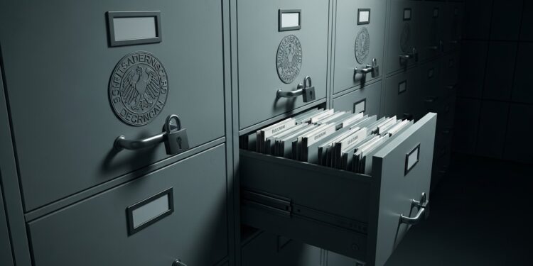 La justice allemande refuse laccès aux dossiers Stasi sur la jeunesse dAngela Merkel Un chercheur persévérant se heurte au respect de la vie privée de lex chancelière Décryptage dune décision controversée   Viral Mag