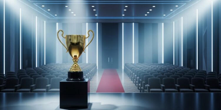 Trois hommes tunisiens jugés à Nice pour avoir séquestré et menacé de mutilation un homme filmé sous arme pour extorquer 120 000 euros liés à un trafic Détails glaçants de laffaire   Viral Mag