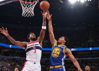 L’Amour Est Dans Le Pré : Pourquoi Moins de Courriers ? - Viral Mag La 20e saison de LAmour est dans le pré voit une baisse des courriers Découvrez pourquoi les réseaux sociaux freinent les candidats Viral Mag